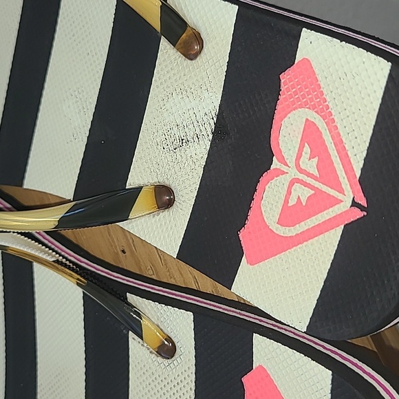 Roxy Black and White Striped Sandals🎯5 For $25🎯 - Picture 4 of 7